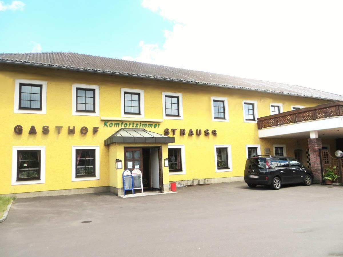 Gasthof Strauss Ansfelden Buitenkant foto